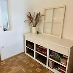 Gemuetlich Gestaltetes, Familiengefuehrtes Apartment Mit Salzachblick * Μπουργκχάουζεν